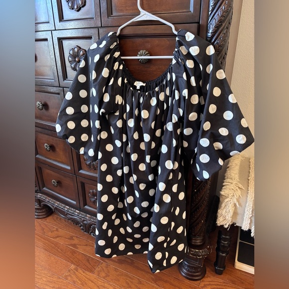 entro Dresses & Skirts - Entro Black and White Polka Dot Mini Dress